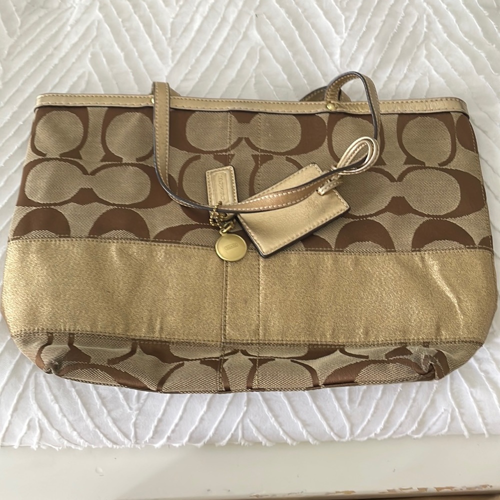 Coach purse